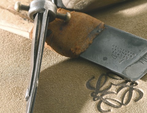 herramientas de artesania de Loewe